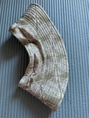 Green full visor Hawaii hat